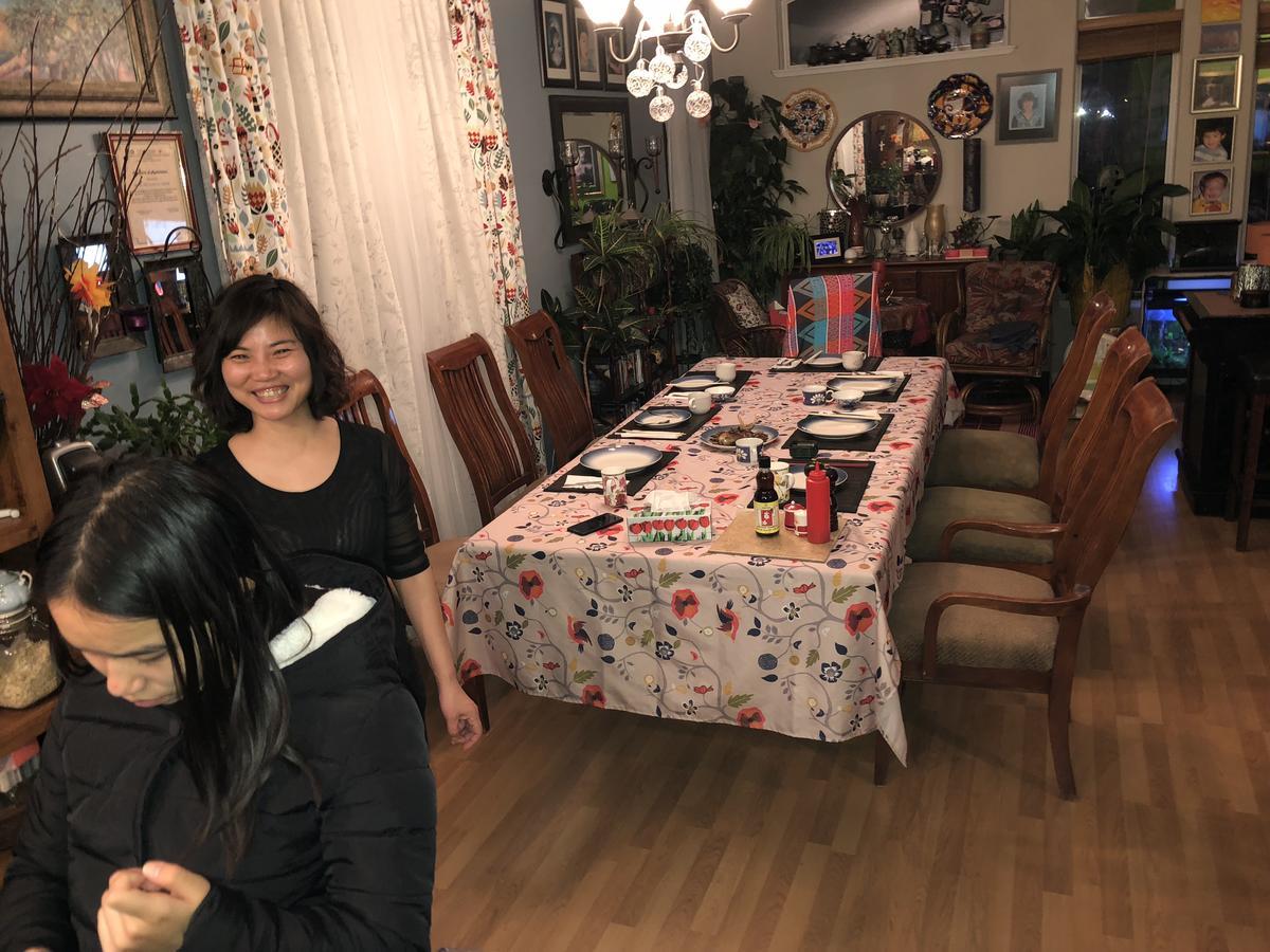 옐로나이프 마부하이 레이크사이드 매너 B&B 외부 사진